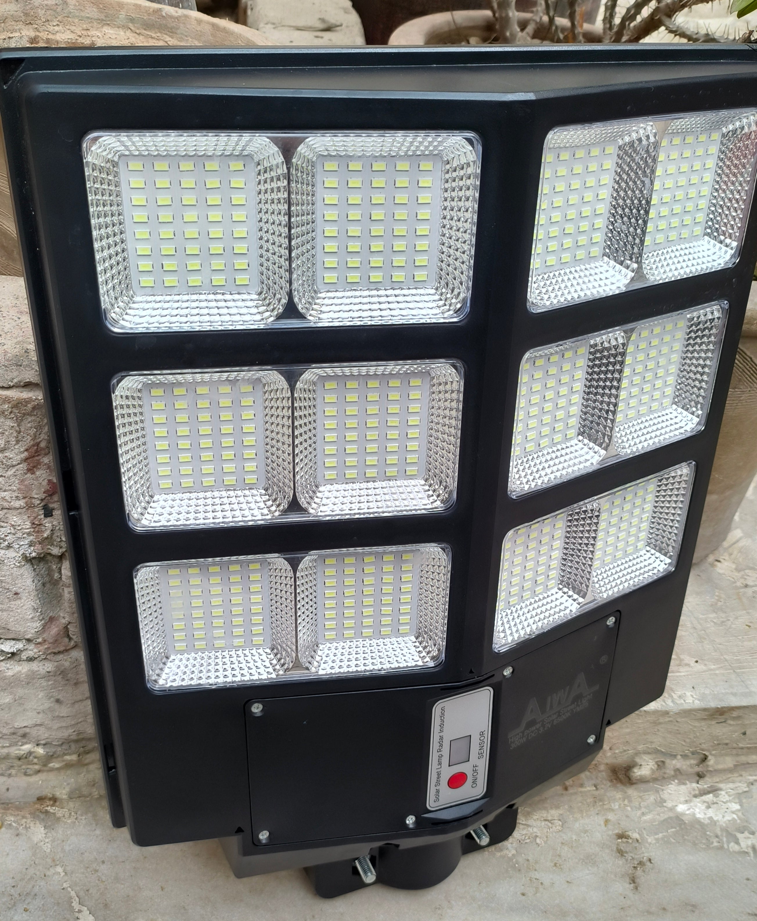 300W Solar Street Light | Remote control | 8-12 Hours Battery Backup | Complete Fitting Accessories