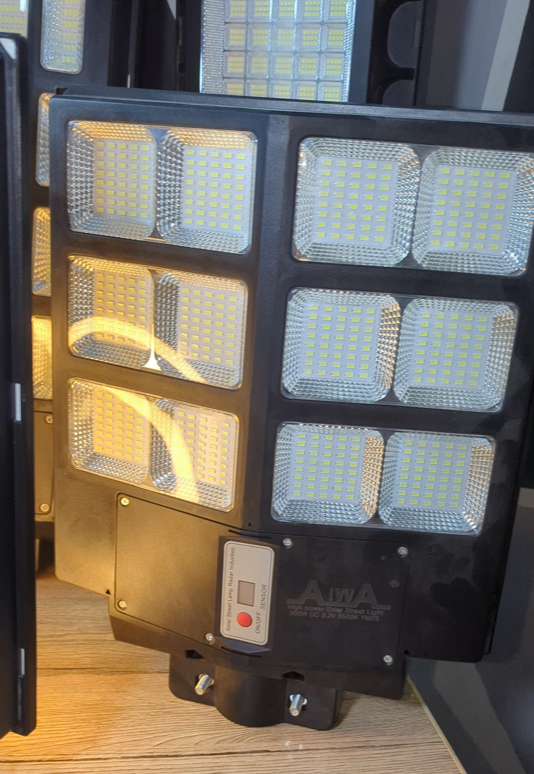 300W Solar Street Light | Remote control | 8-12 Hours Battery Backup | Complete Fitting Accessories