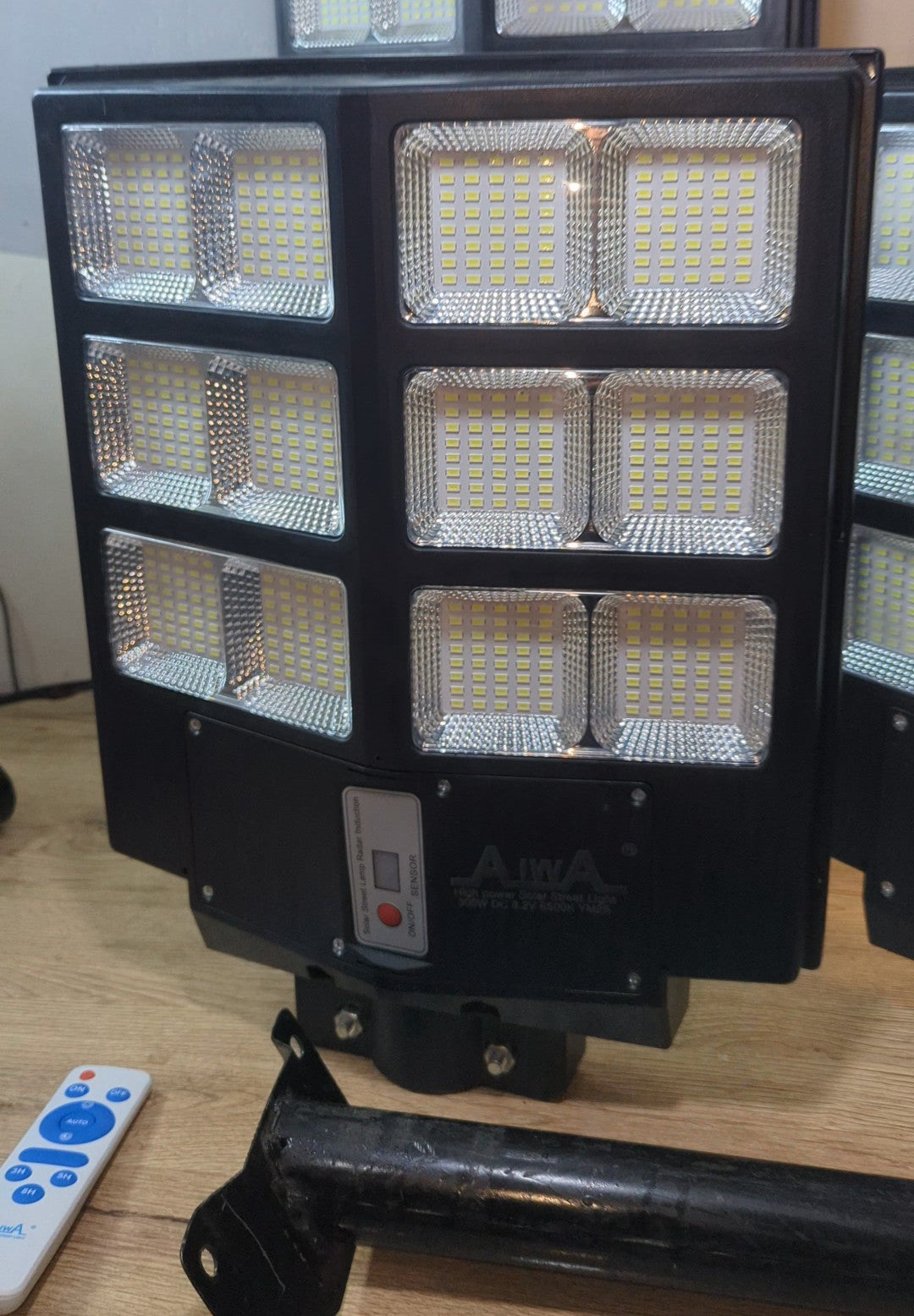 300W Solar Street Light | Remote control | 8-12 Hours Battery Backup | Complete Fitting Accessories