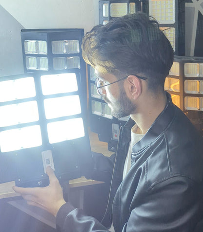 300W Solar Street Light | Remote control | 8-12 Hours Battery Backup | Complete Fitting Accessories