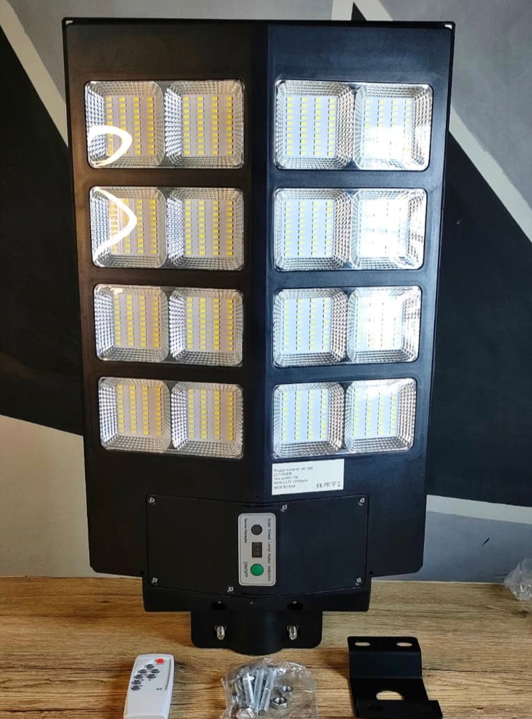 400W Solar Street Light | Remote control | 8-12 Hours Battery Backup | Complete Fitting Accessories