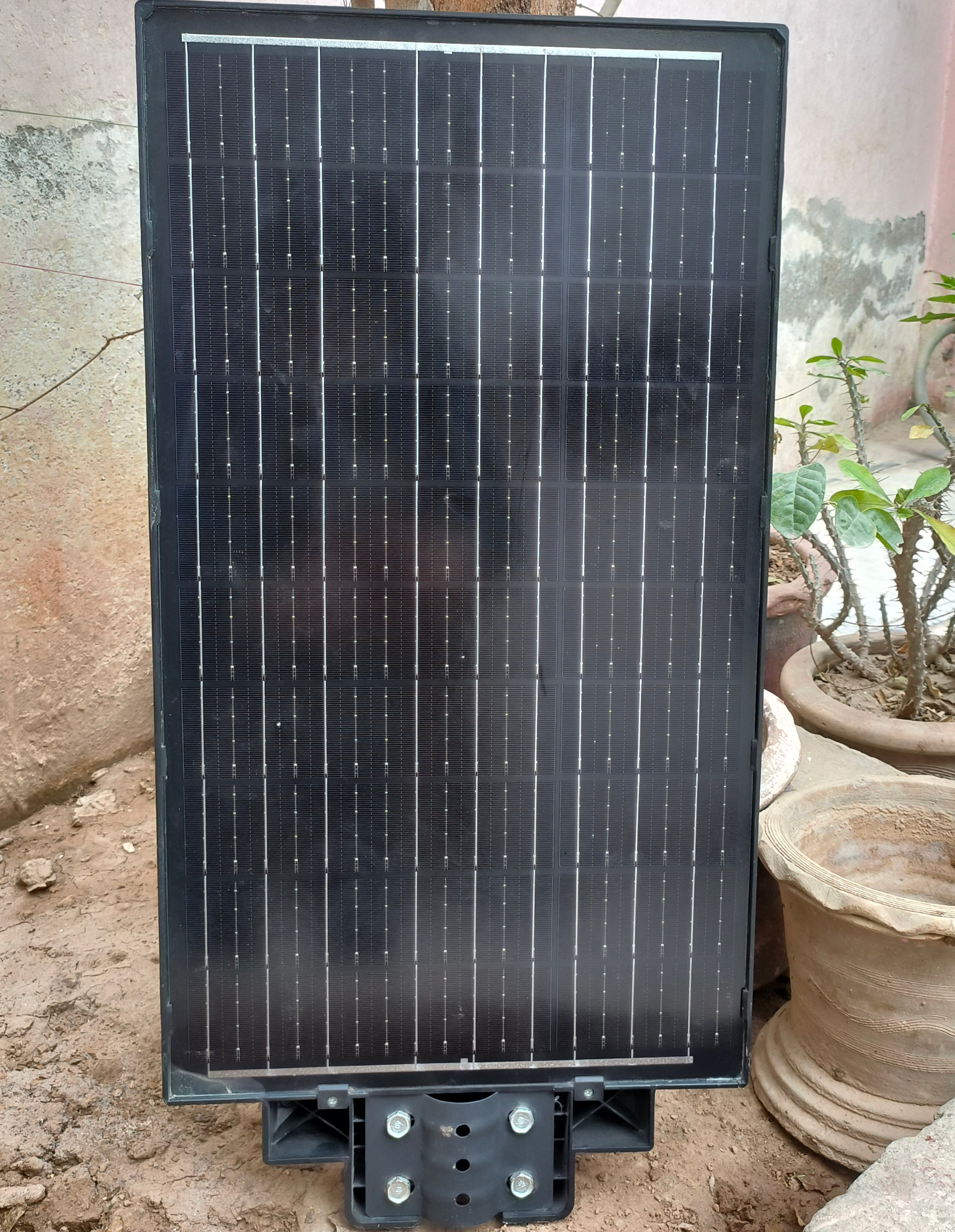 500W Solar Street Light 10 to 12 Hours Full Night Battery backup